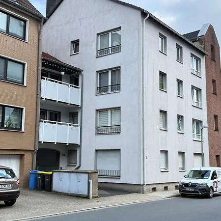 公寓 Komfort-apartment Fuer Geschaefts- & Staedtereisen