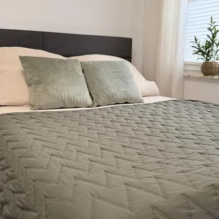 Komfort-apartment Fuer Geschaefts- & Staedtereisen