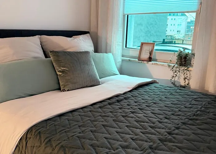 Komfort-apartment Fuer Geschaefts- & Staedtereisen アパート *